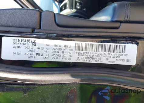 2019 Jeep Grand Cherokee Limited 4X4 z USA, uszkodzony, nr VIN 1C4RJFBG9KC730072